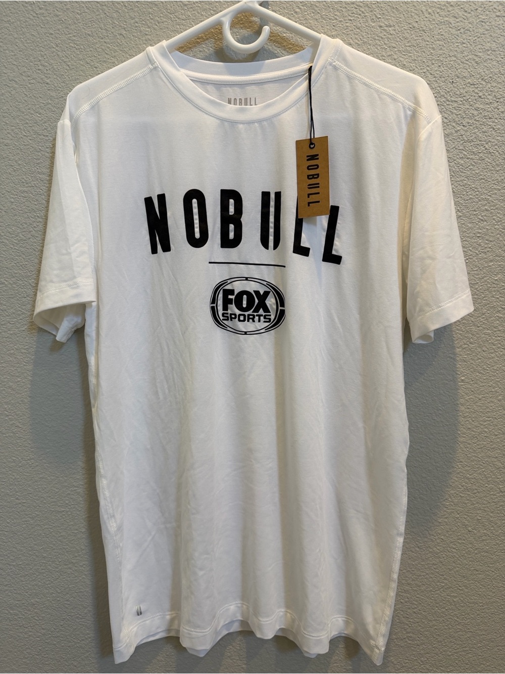 Nobull Men's White Logo T-Shirt - Fox Sports Collaboration NWT